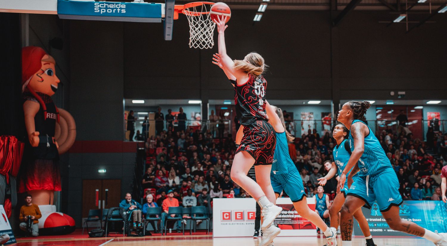 ‘Awe-inspiring’ basketball game celebrates University’s 60th